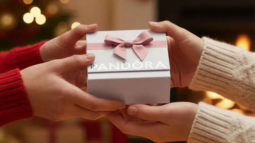 Pandora tiene los pendientes de plata perfectos para regalar esta Navidad por menos de 40 euros