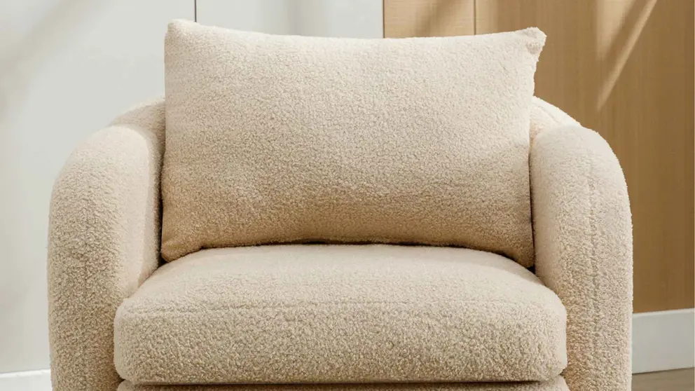 Leroy Merlin reta a Zara Home rebajando los sillones de estilo moderno que son tendencia en Espa&ntilde;a