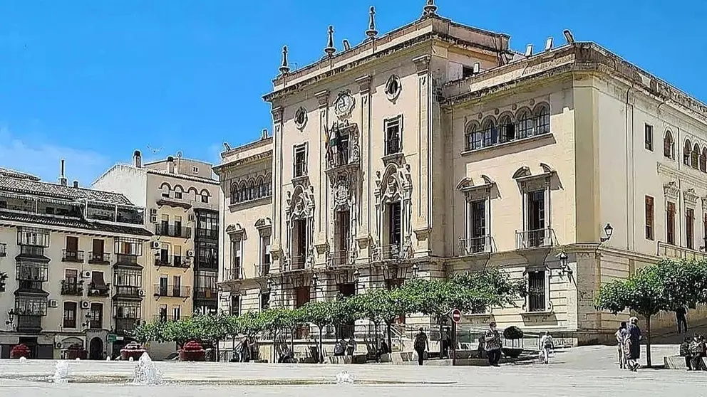 Imagen del exterior del Ayuntamiento de Ja&eacute;n