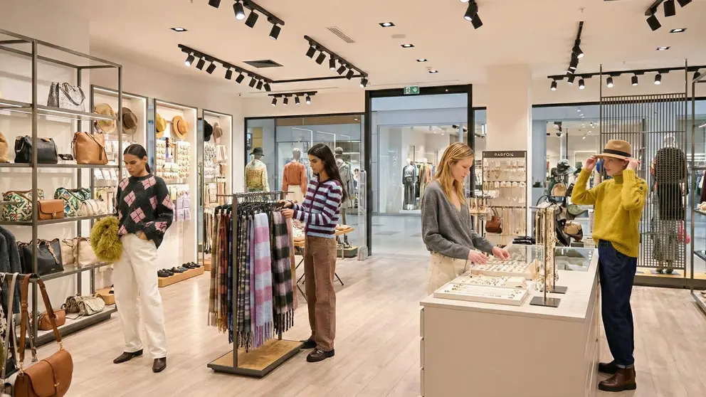 Los jers&eacute;is y c&aacute;rdigans de Parfois que est&aacute;n cambiando la forma de vestir elegante este invierno