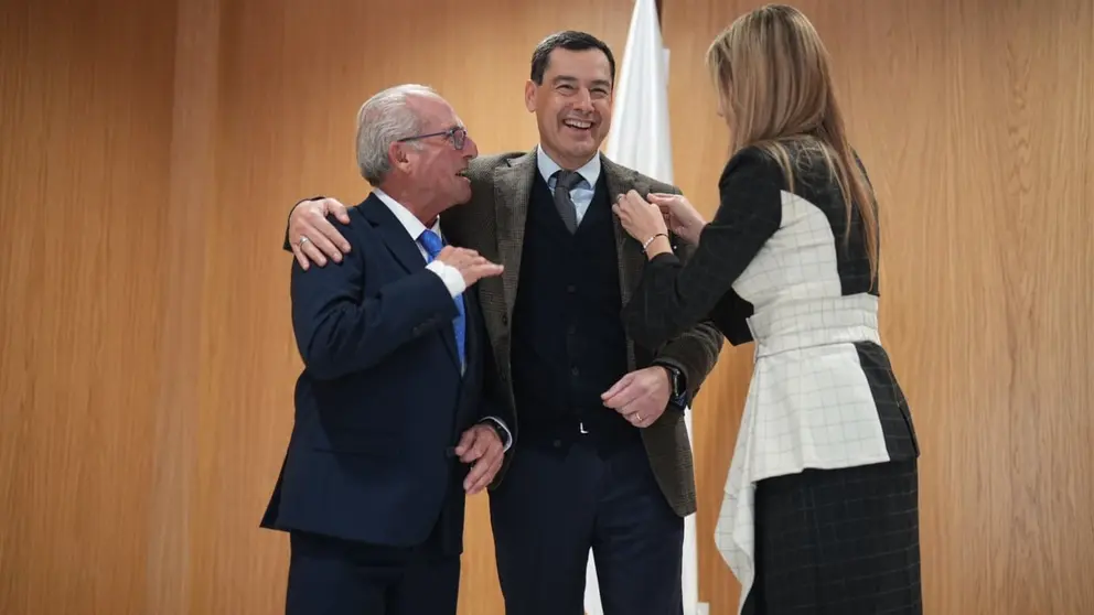 Juanma Moreno, durante una visita reciente a San Fernando