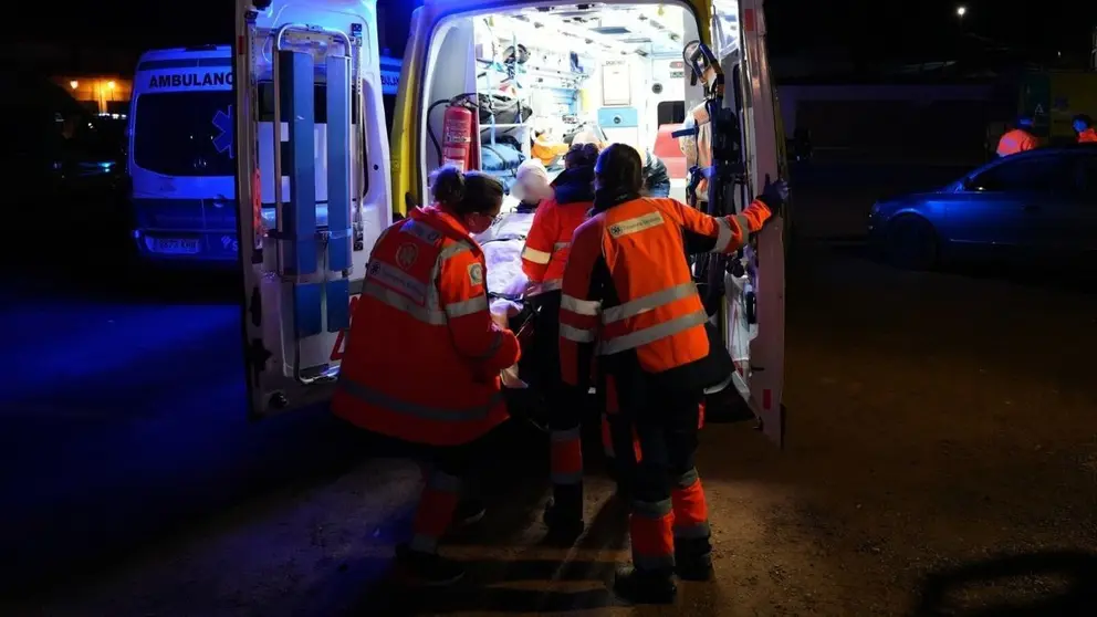Una ambulancia actuando en el accidente de Adamuz