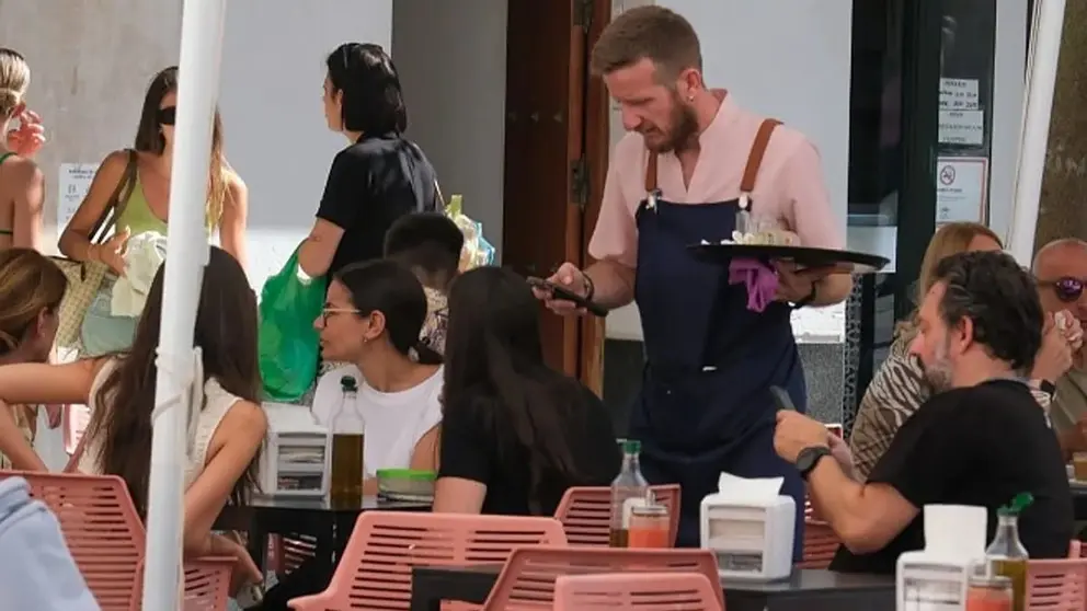 Una terraza de C&aacute;diz, en una imagen de archivo