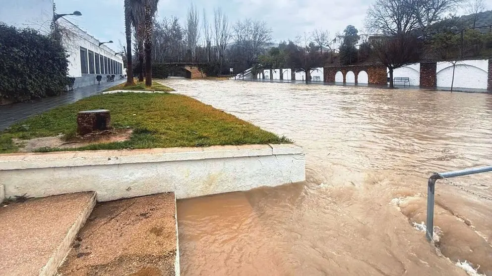 El r&iacute;o Guadalquivir, a su paso por Mog&oacute;n