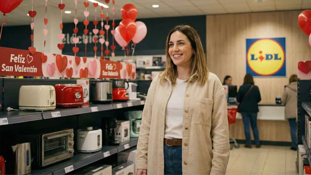 Un supermercado de Lidl decorado por San Valent&iacute;n