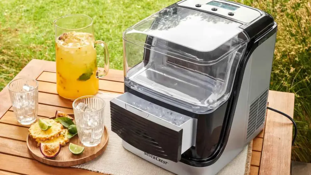 M&aacute;quina de cubitos de hielo de 2,5 L y 220 W, Silver Crest de Lidl