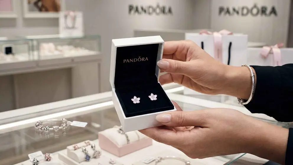 Nuevos conjuntos de pendientes y anillos para esta primavera