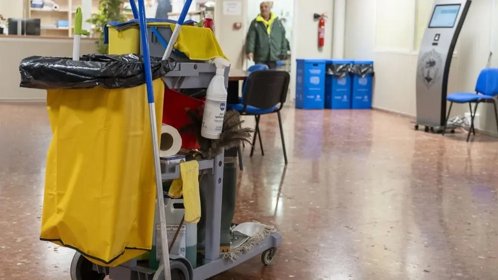 Imagen de recurso de un carro de limpieza