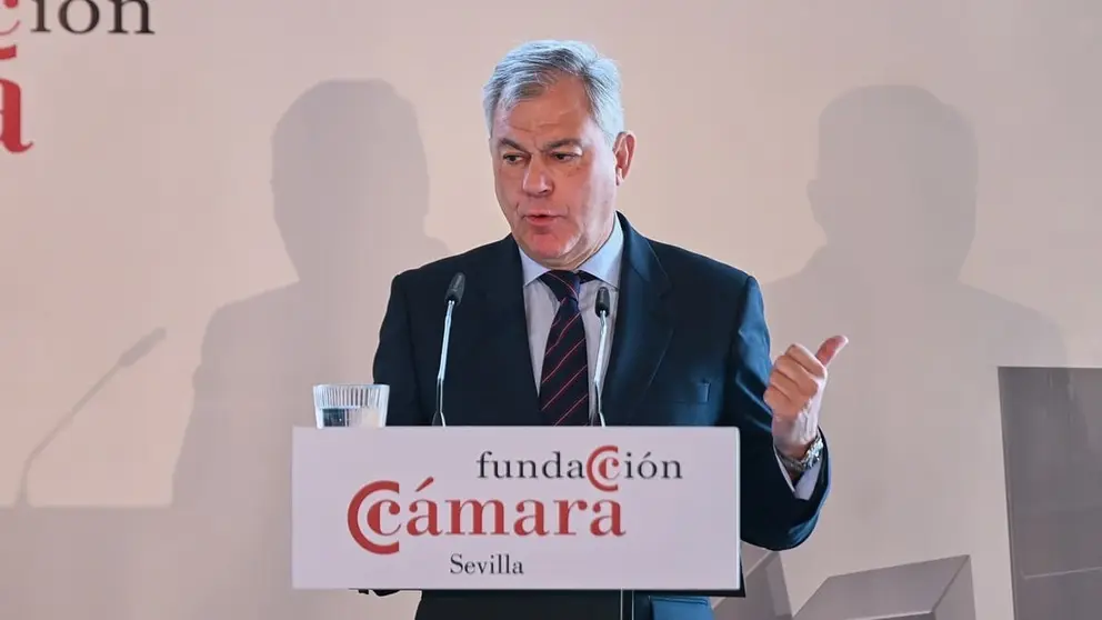 Jos&eacute; Luis Sanz, alcalde de Sevilla | Salvador L&oacute;pez Medina