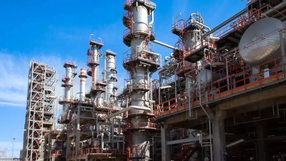 Imagrn de una planta de hid&oacute;rgeno en un pol&iacute;gono