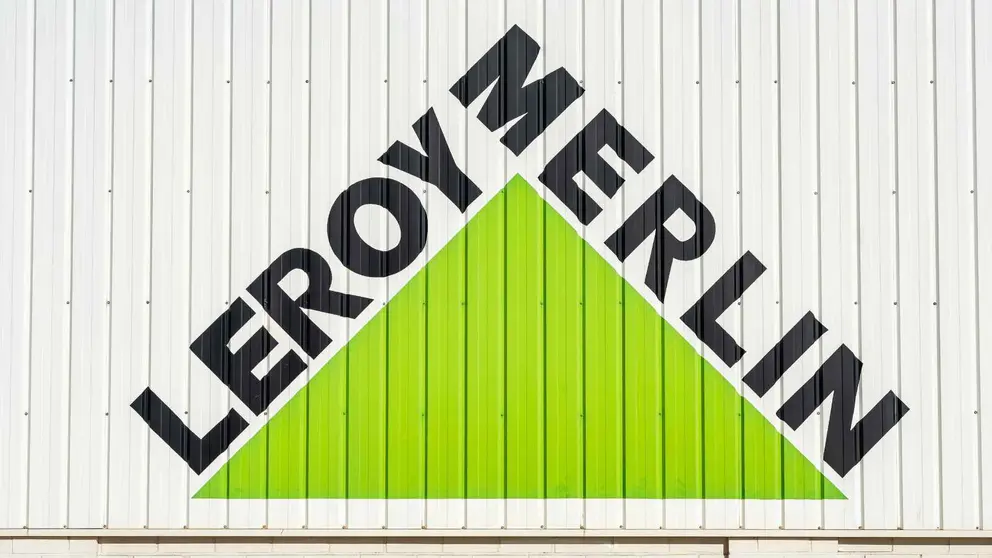 Leroy Merlin ofrece 4 tipos de suelos laminados y vin&iacute;licos con los que sustituir con calidad todo tipo de parquets y tarimas desgastadas