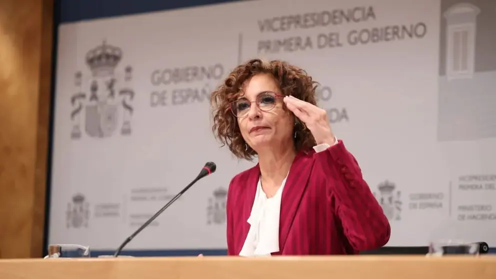 Mar&iacute;a Jes&uacute;s Montero no se ha posicionado sobre una posible bajada del IVA en Espa&ntilde;a