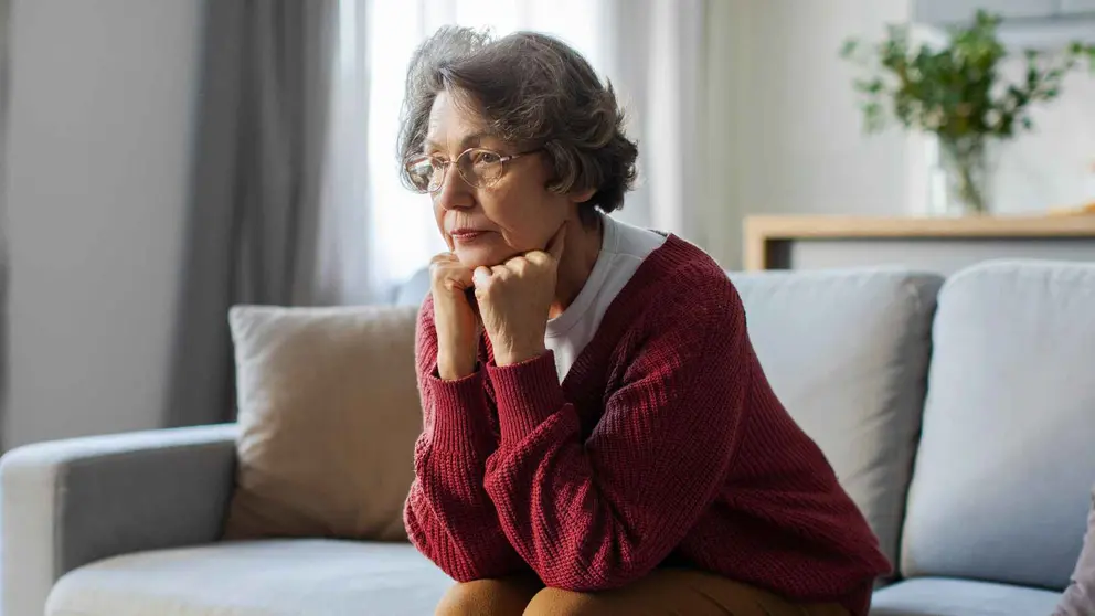 Una pensionista preocupada por el estado de su pensi&oacute;n