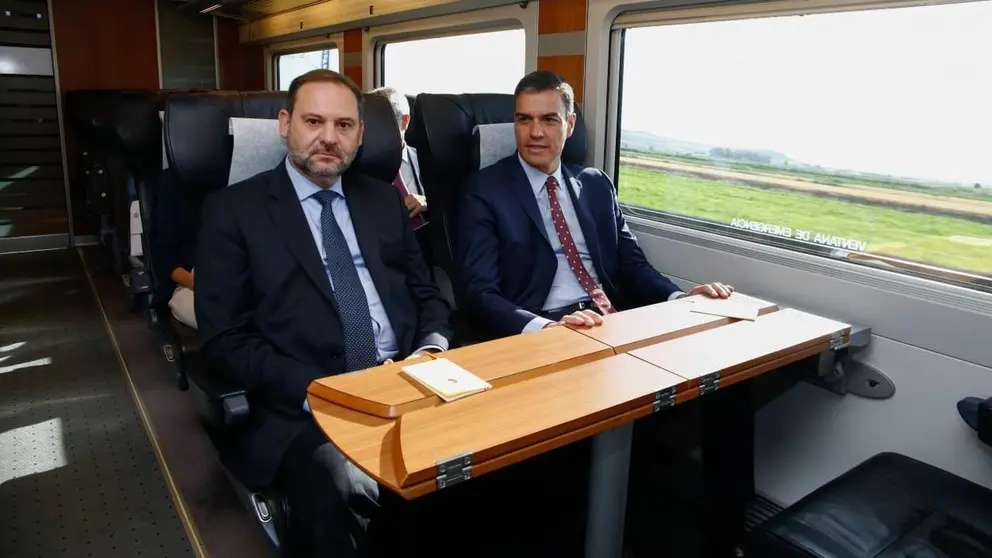 Pedro S&aacute;nchez, junto a Jos&eacute; Luis &Aacute;balos, en una imagen de archivo