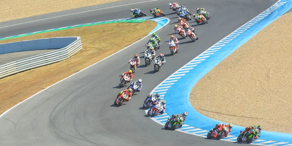 Carrera Superbike, OCT 2016 | Christian Cantizano para MIRA Jerez