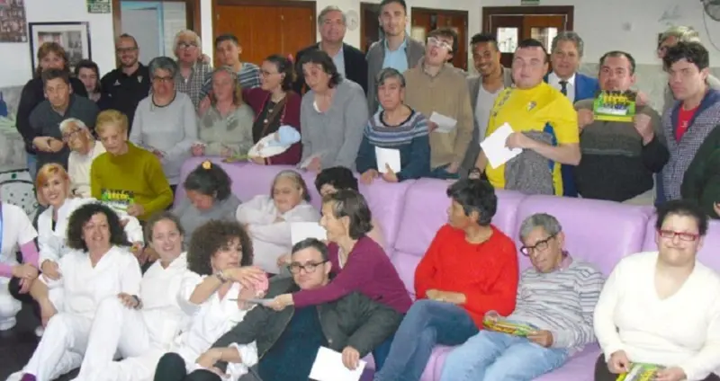 La Fundaci&oacute;n visit&oacute; las instalaciones de Afanas.