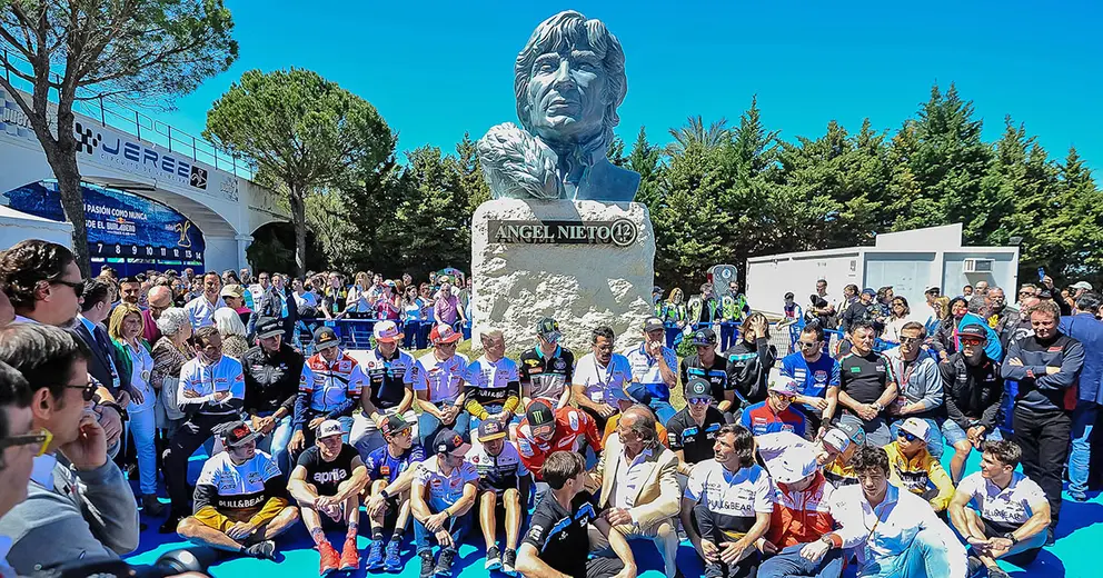 Presentaci&oacute;n del busto en homenaje a &Aacute;ngel Nieto en el reci&eacute;n nombrado  Circuito de Jerez - &Aacute;ngel Nieto | 03MAY18 - Christian Cantizano para elMIRA.es
