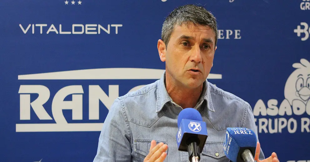 Pepe Masegosa en la rueda de prensa previa al partido frente al Utrera | Foto: xerezdeportivofc.com