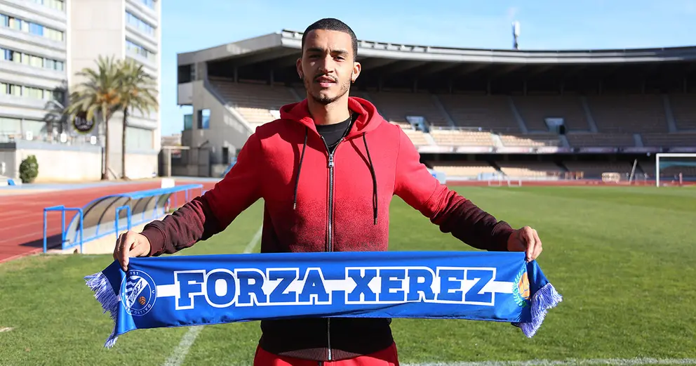 Presentaci&oacute;n oficial de Robin Lafarge | Foto: xerezdeportivofc.com