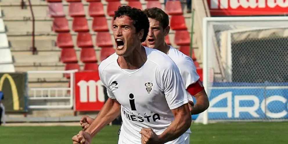 Antonio Calle | Fotograf&iacute;a de Hugo Pi&ntilde;a