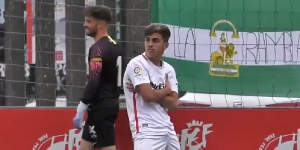 Zarzana celebrando un gol 