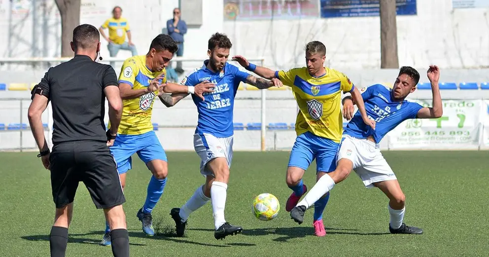 Conil CF Xerez CD | Foto de Edu Rabaneda
