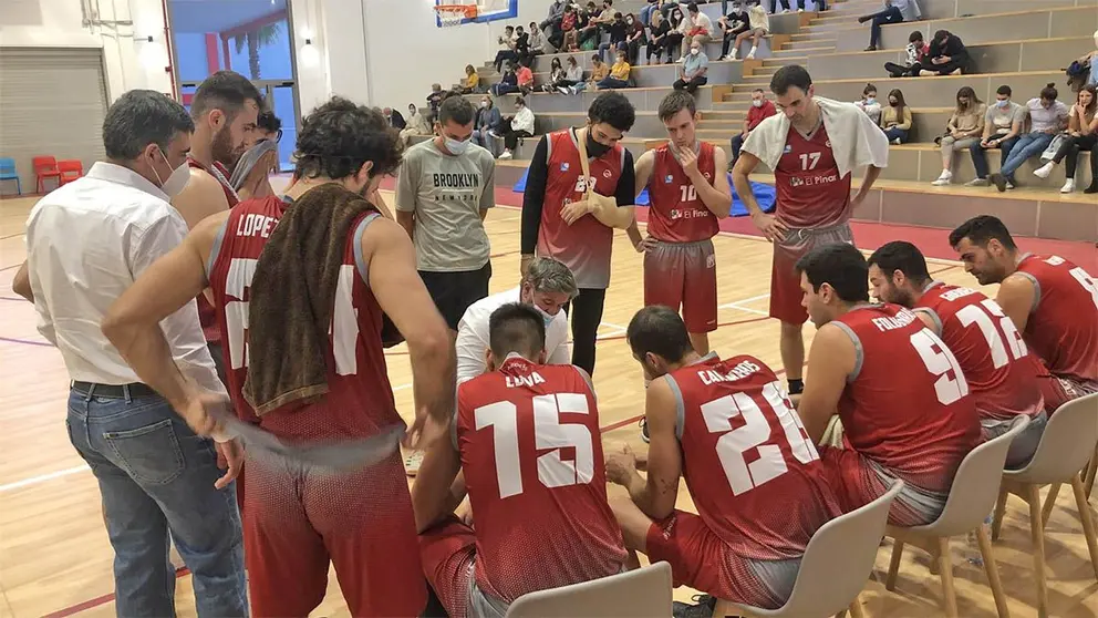 CD Colegio El Pinar de M&aacute;laga durante un tiempo muerto en un encuentro
