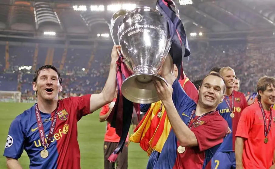 Messi e Iniesta levantan la Champions League