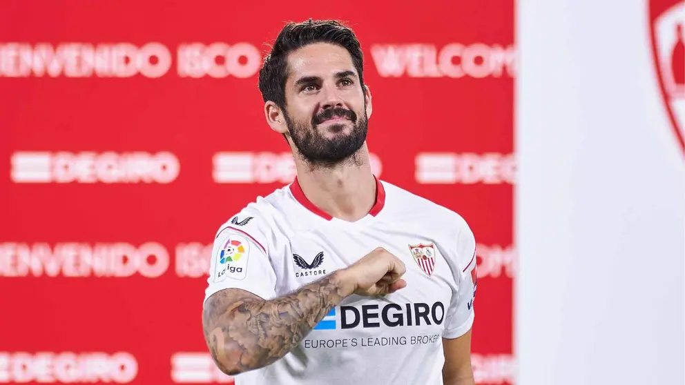 Isco durante su presentaci&oacute;n con el Sevilla FC | Salvador L&oacute;pez para El MIRA