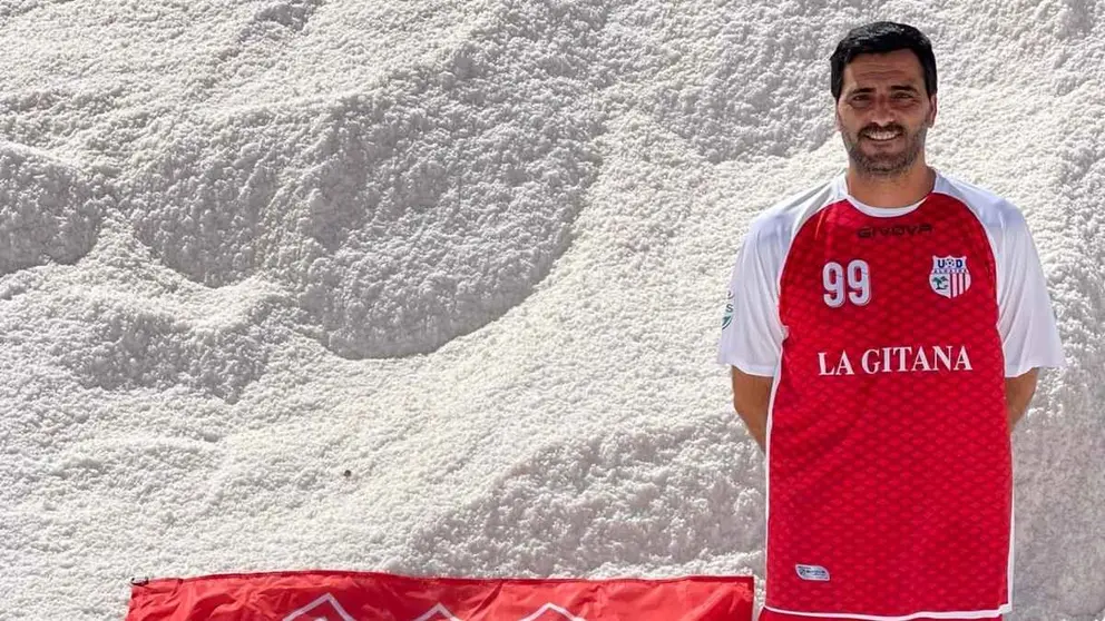 Dani G&uuml;iza con la UD Algaida (1)