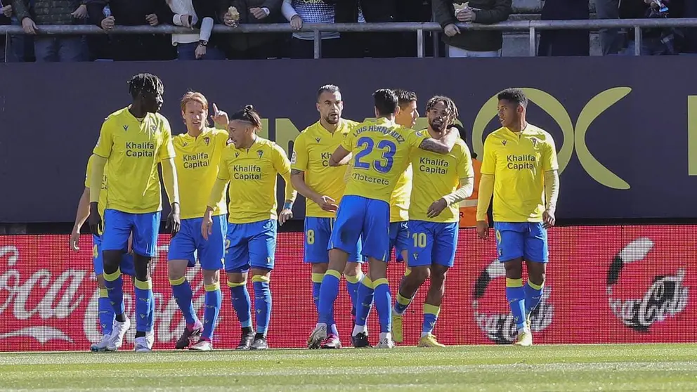 El C&aacute;diz CF de la campa&ntilde;a 2023-2024. Estos son los jugadores que pueden abandonar la plantilla