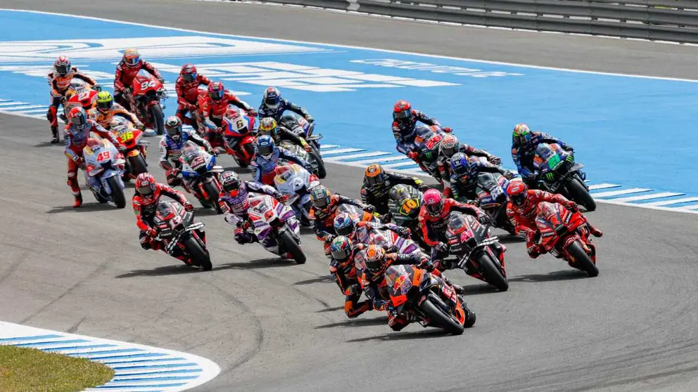 Salida de la carrera de MotoGP en Jerez 2023
