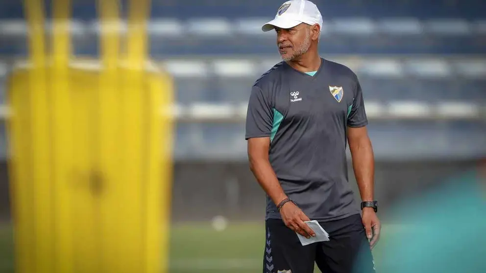 Sergio Pellicer durante un entrenamiento del M&aacute;laga CF