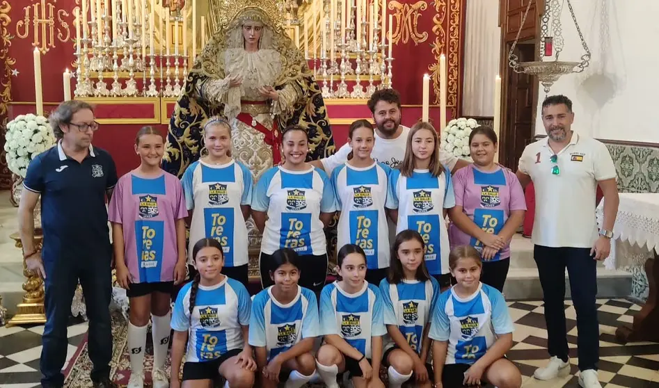 El acto se desarroll&oacute; en el Colegio San Jos&eacute; de la hermandad de la Borriquita