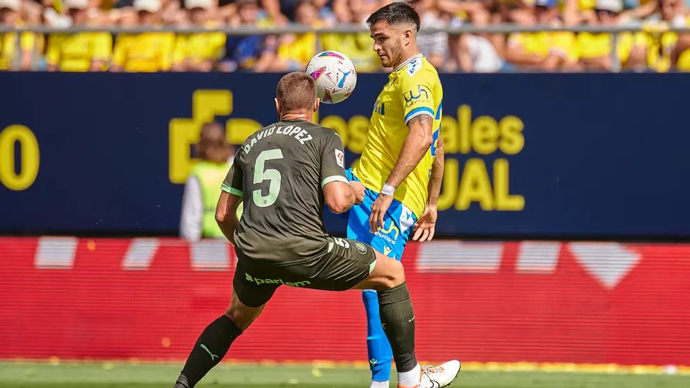 Maxi G&oacute;mez en el C&aacute;diz CF - Girona FC | Salvador L&oacute;pez Medina para El MIRA
