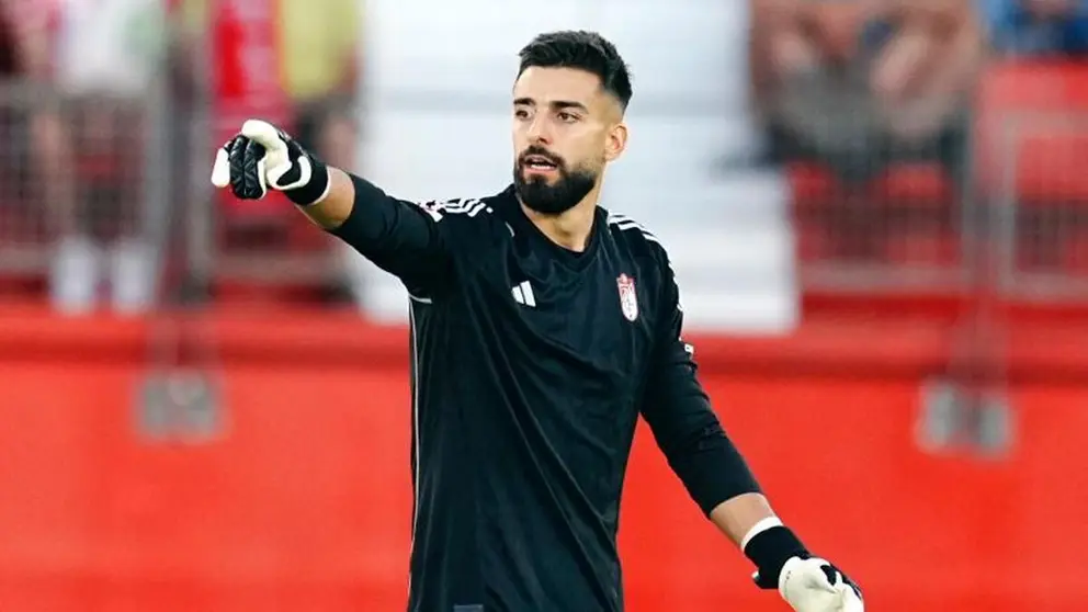Andr&eacute; Ferreira es el portero descartado por Alexander Medina para su Granada CF