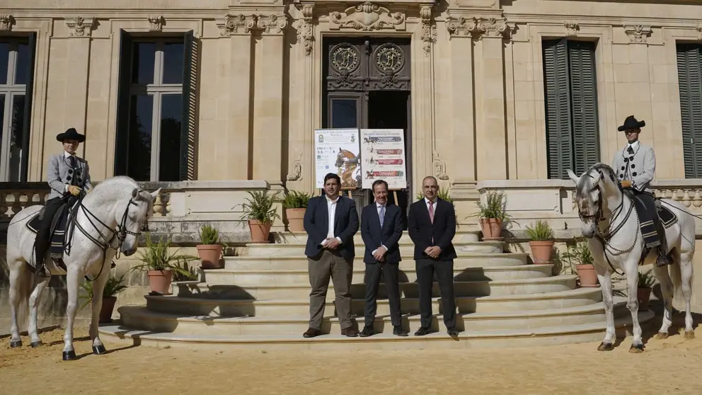 Presentaci&oacute;n carteles de competiciones 2024 y CDI3 en la Real Escuela | Jos&eacute; Antonio Pliego