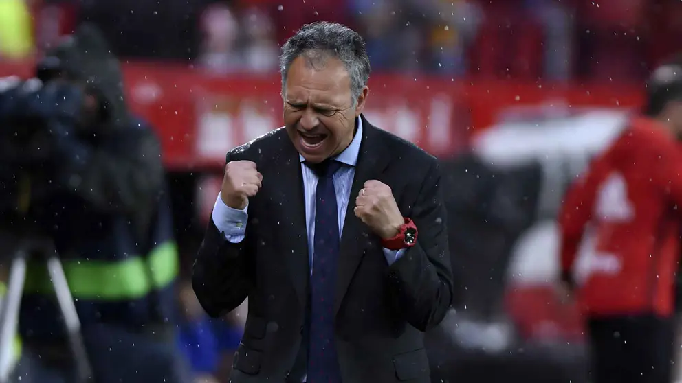 Joaqu&iacute;n Caparr&oacute;s en un partido del Sevilla FC | SFC