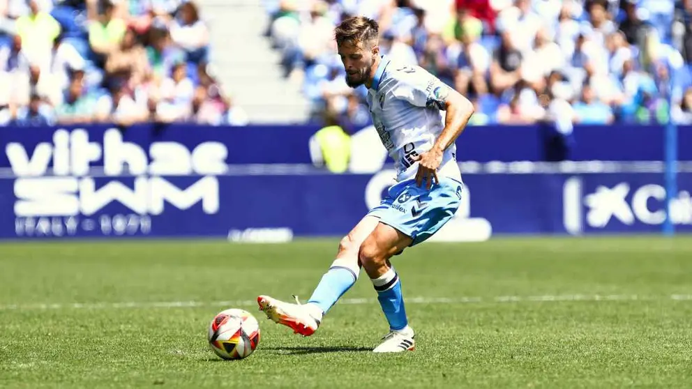 La renovaci&oacute;n de Genaro con el M&aacute;laga CF est&aacute; "parada"