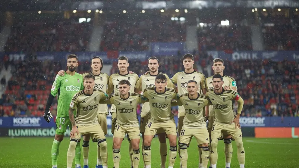 Once titular del Granada CF en el encuentro de la primera vuelta ante el CA Osasuna