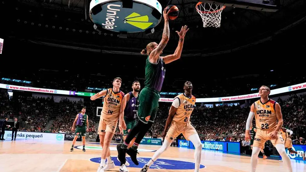 Unicaja Baloncesto 79-88 UCAM Murcia