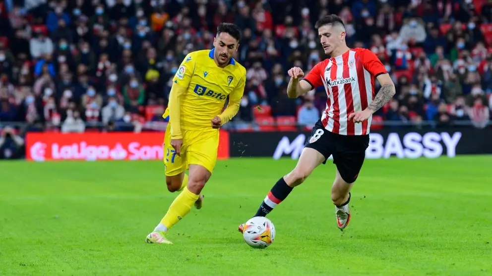 Iv&aacute;n Chapela durante un Athletic Club de Bilbao - C&aacute;diz CF | CCF