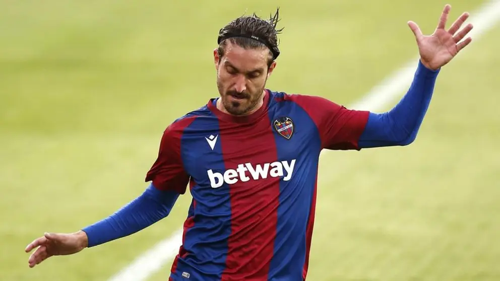 Jos&eacute; Campa&ntilde;a. jugador de la UD Las Palmas que coincidi&oacute; con Paco L&oacute;pez en el Levante UD y que est&aacute; en la agenda del C&aacute;diz CF