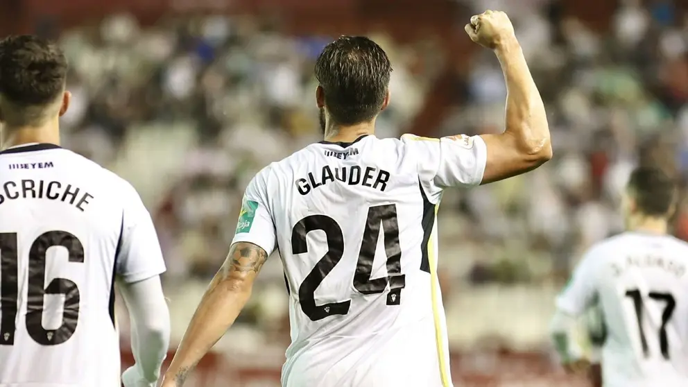Cristian Glauder, central del Albacete Balompi&eacute; que suena con fuerza para fichar por el C&aacute;diz CF