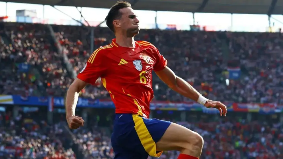 Fabi&aacute;n Ruiz celebra su gol anotado con Espa&ntilde;a en la Eurocopa
