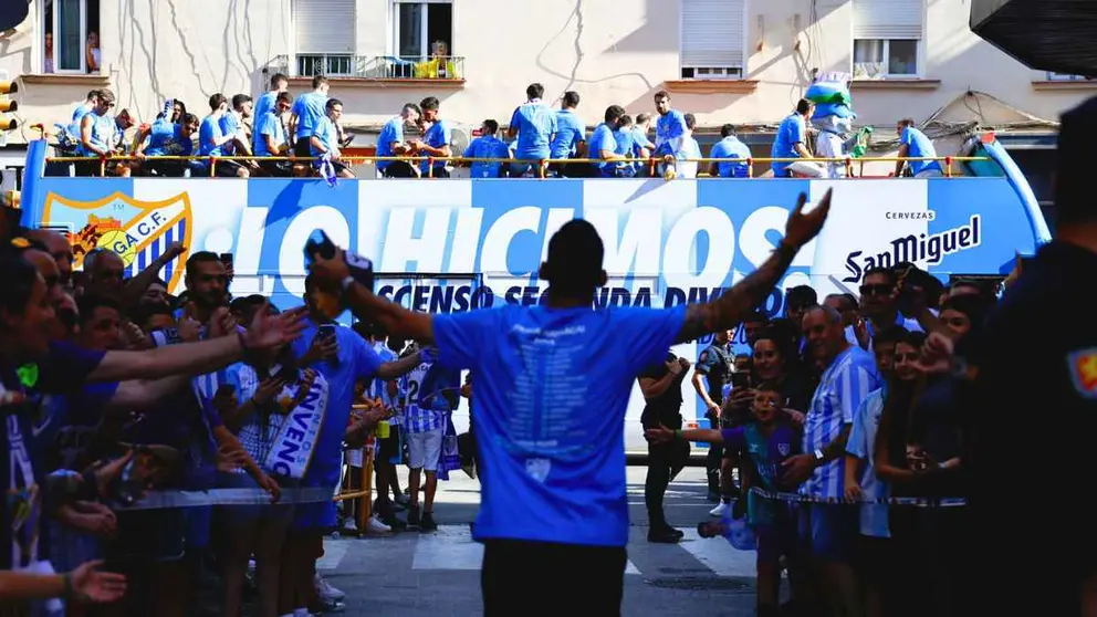 El M&aacute;laga CF durante la celebraci&oacute;n del ascenso a Segunda Divisi&oacute;n
