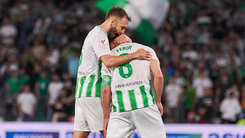 Nabil Fekir y Germ&aacute;n Pezzella en el Real Betis - Celta de Vigo | Salvador L&oacute;pez Medina para El MIRA