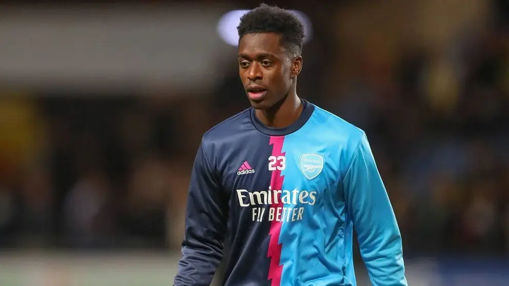 Sambi Lokonga, centrocampista del Arsenal que va a llegar cedido al Sevilla FC