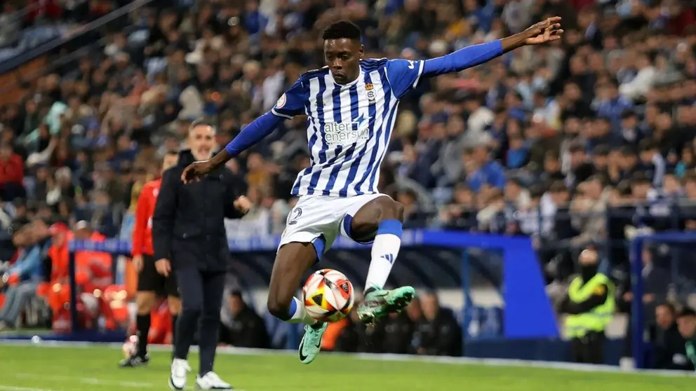 Rahim Alhassane, lateral zurdo del Recreativo de Huelva que ha estado vinculado con el C&aacute;diz CF