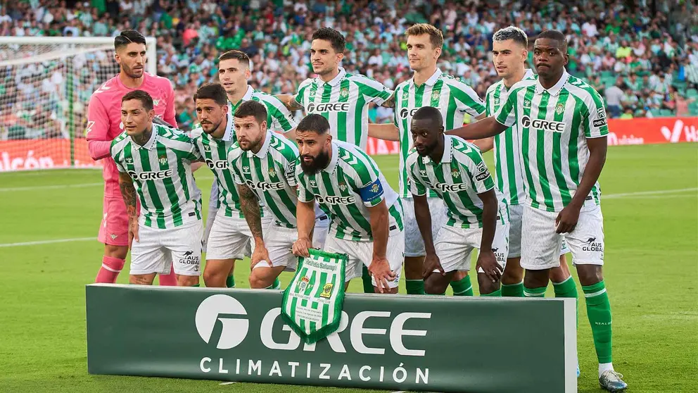 Alineaci&oacute;n del Real Betis ante el Al-Ittihad | Salvador L&oacute;pez Medina para El MIRA